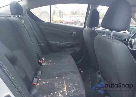 2019 Nissan Versa 1.6 Sv z USA, uszkodzony, nr VIN 3N1CN7AP8KL827966